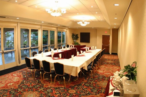 Wyndham Garden San Jose Airport image 1