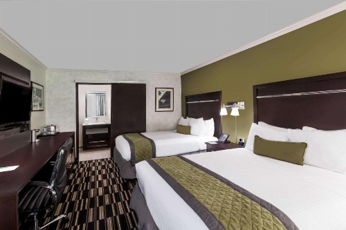 Wyndham Garden San Jose Airport image 11