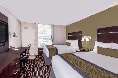 Wyndham Garden San Jose Airport image 13