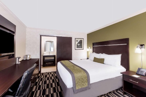 Wyndham Garden San Jose Airport image 15